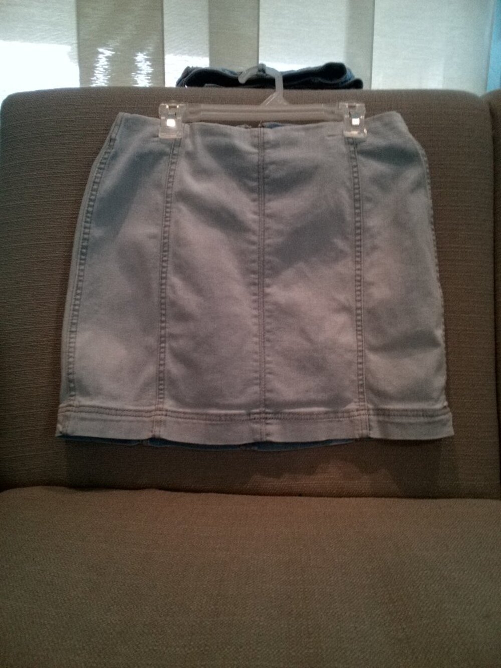 (427) Wild Fable denim skirts, back zip size 6